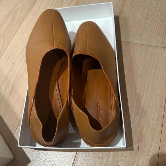 Vince Branine Square Toe Slip On Leather Loafers - Picture 3 of 7